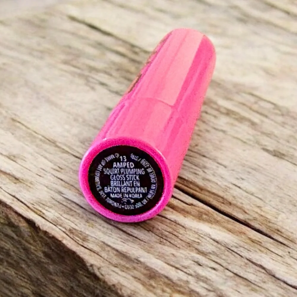 💎 MAC COSMETICS SQUIRT PLUMPING GLOSS STICK SHADE AMPED FULL-SIZE